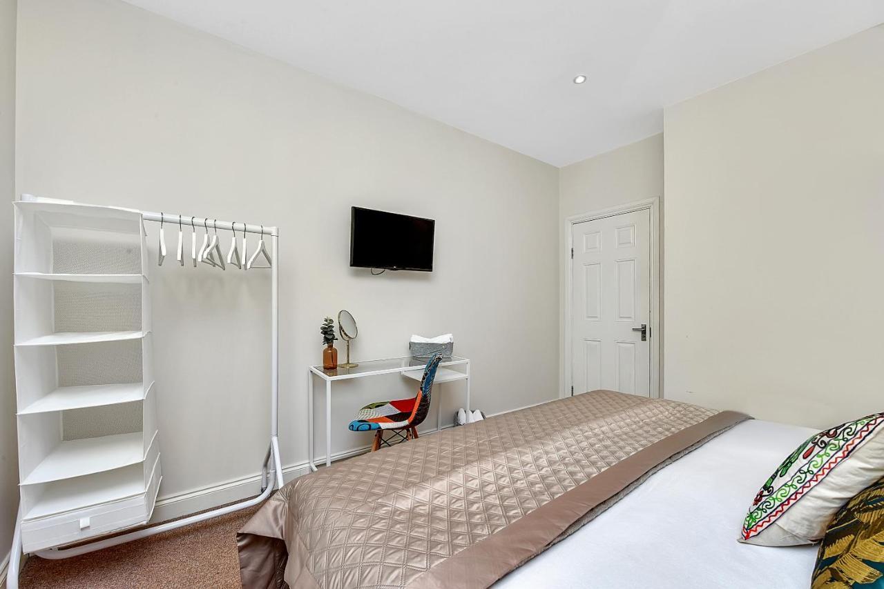 Finding My Palace Guest House In Tooting Mitcham Esterno foto